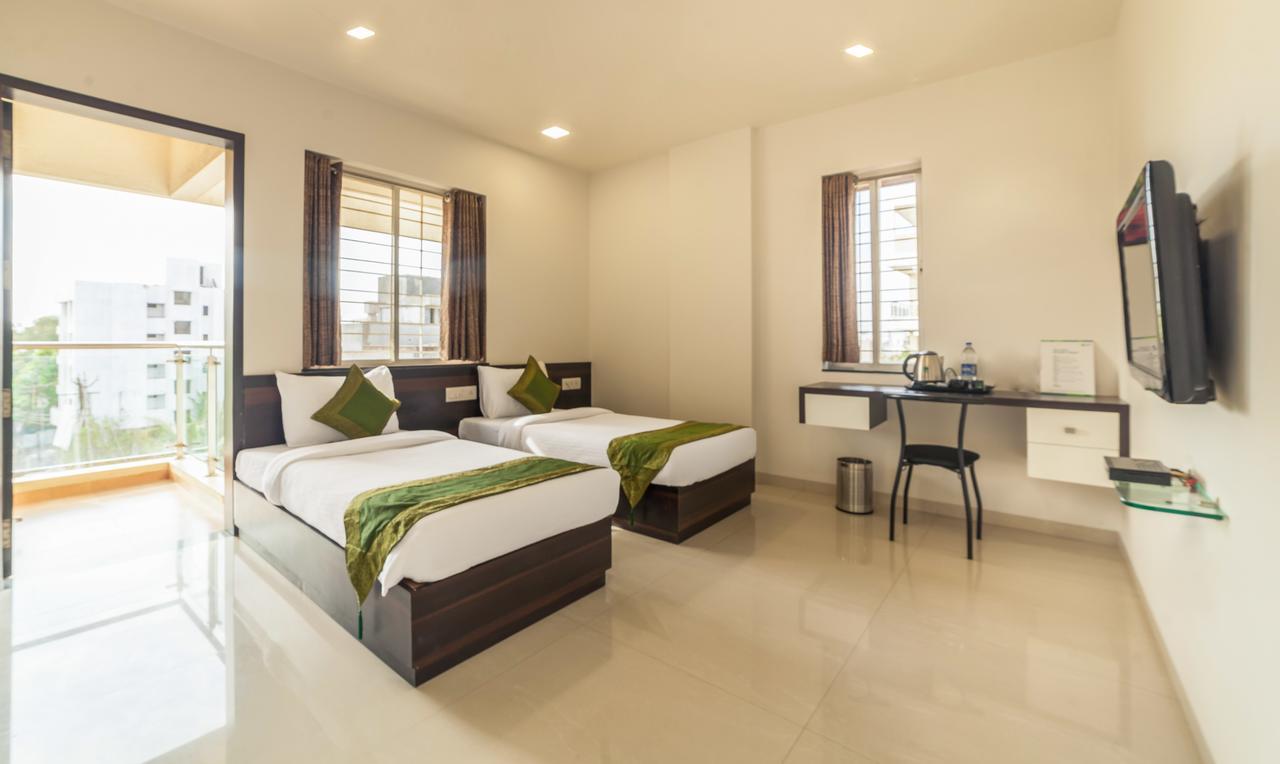 Hotel Treebo Trend Abode Nashik Esterno foto