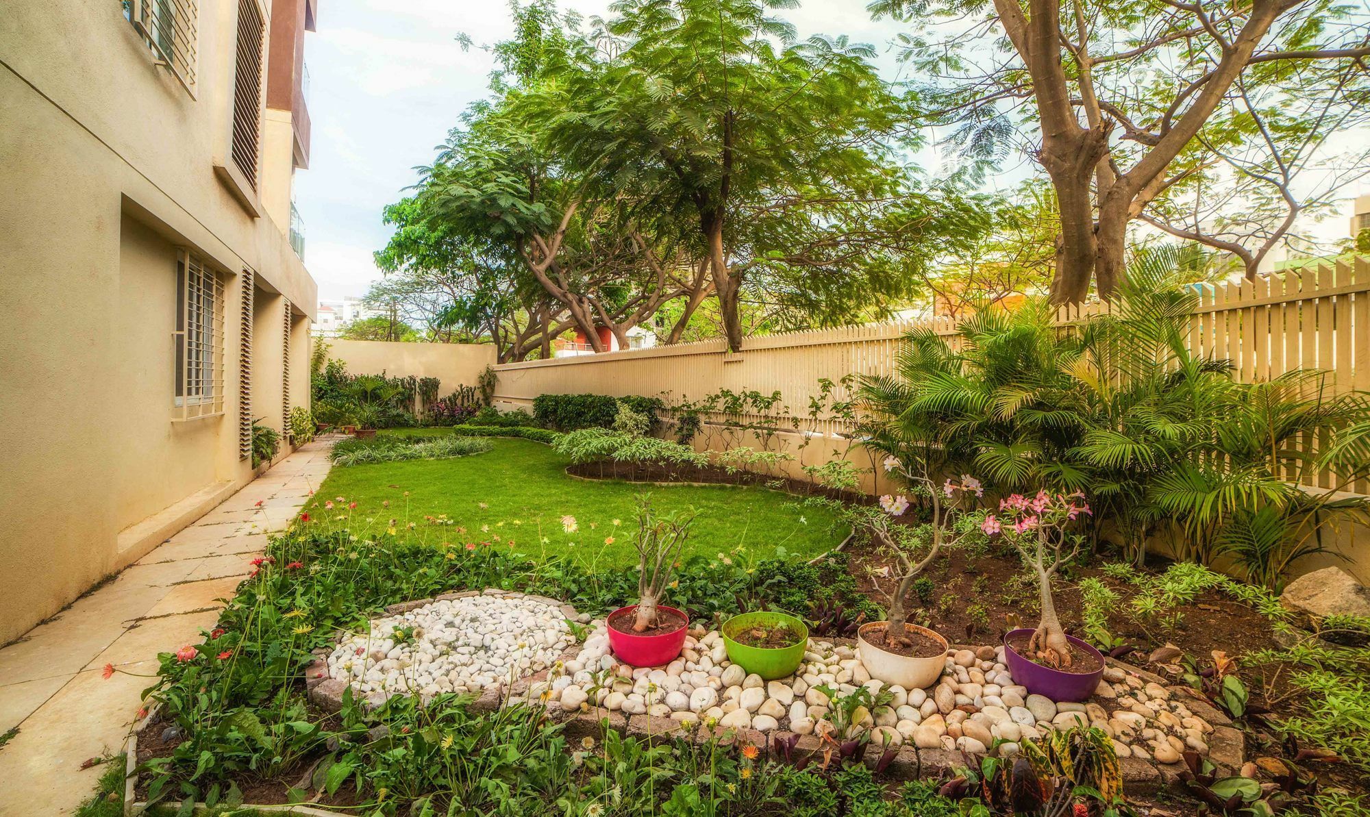 Hotel Treebo Trend Abode Nashik Esterno foto
